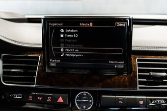 ✅Audi A8 4.2 TDI V8 385k DPF quattro tiptronic,Nočné videnie - 9