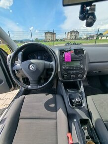 Golf 5 1.6 i - 9