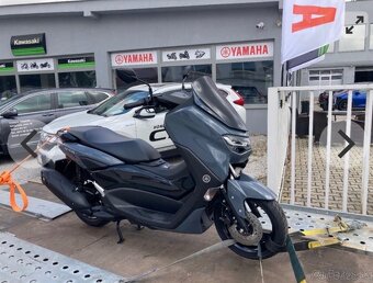 Yamaha Nmax 125 - 9