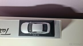 1:43 AUDI A6 C6 3.2 QUATTRO MINICHAMPS - 9