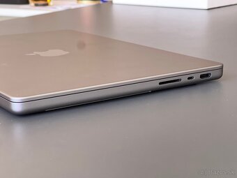 14” MacBook Pro, M2 Pro, 16GB ram, 512GB SSD, - 9