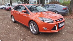 Ford Focus 1.6 Ti-VCT Sport - 9