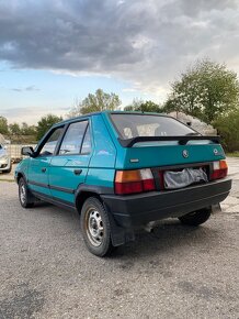 Predám ŠKODA FAVORIT LX r.v1994 - 9