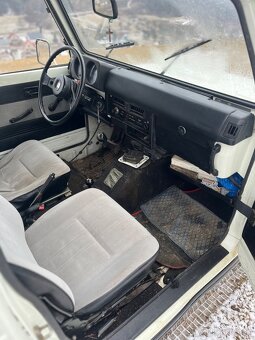 Suzuki Samurai 1.0 SJ410 - 9