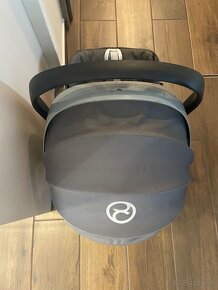 Kočík moon resea s +cybex vajíčko - 9