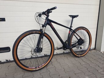 CUBE  karbonovy Horsky bicykel 29" full XT - 9