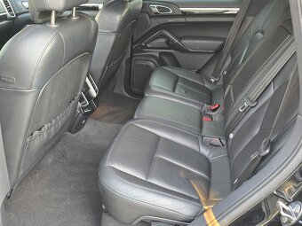 Porsche Cayenne II 3.0 TDi V6 - 4x4 - AT-8 - SPORT (A39337) - 9