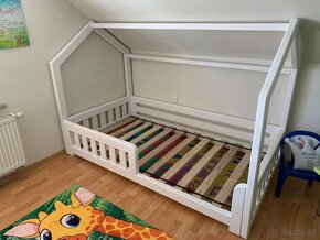 Predám decku posteľ - domček- smrekový masív- NOVA - 9