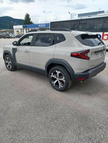 Nový Dacia Duster Journey TCe 130 4×4 Nové - 9