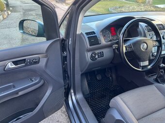 VOLKSWAGEN TOURAN 1.9 TDI - 9