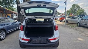 KIA SPORTAGE 2.0 CRDI - 9