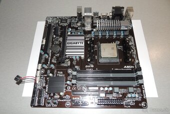 GIGABYTE 78LMT-USB3 (AM3+) - 9