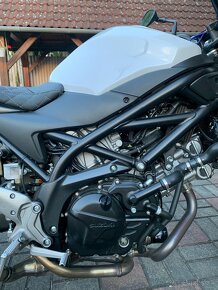 Suzuki sv 650 ABS - 9