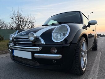 Mini Cooper One 1.6 85kW - 9