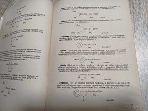 Fyziológia živočíchov a človeka--1980-- Paulov Štefan--počet - 9