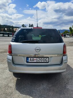 Opel Astra ST (combi) - 9