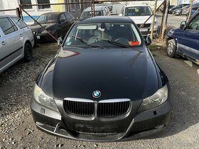 ROZPREDAM BMW E90 330D 145kw sedan manuál - 9