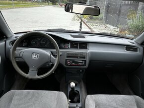 Honda Civic 5G Sedan - 9