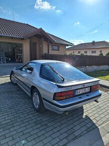 Mazda RX-7 - 9