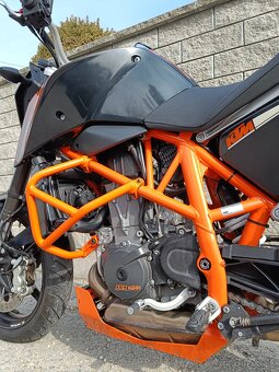 KTM DUKE 690 - 9