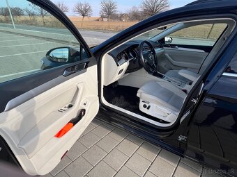 Volkswagen Passat 2.0 TDI Combi - 9