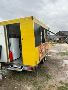 Predám pojazdný bufet - Food Truck v rozmere 4x2 - 9