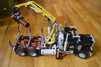 predam LEGO Technic 9397 - Logging Truck - 9