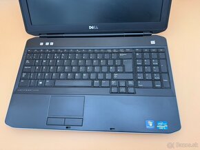 Notebook 15,6" DELL.Intel i5-3340M 2x2,70GHz.8gb ram.240gSSD - 9