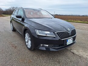 Škoda Superb Combi Style 2.0 Tdi DSG - 9