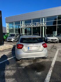 Mercedes Benz A180 - 9