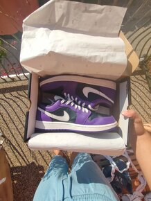 Jordan 1 low court purple - 9