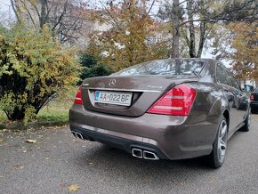 Mercedes S500 V8 BI-TURBO AT/7 AMG 4MATIC 320KW - 9