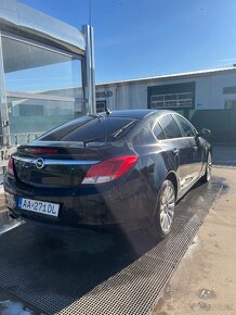 Opel Insignia 2.0 CDTi 118KW - 9