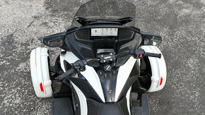 CAN-AM SPYDER RT SEA-TO-SKY 2024 - 9