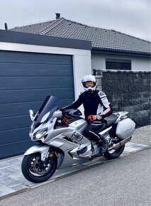 Yamaha FJR 1300 AE 2016 - 9