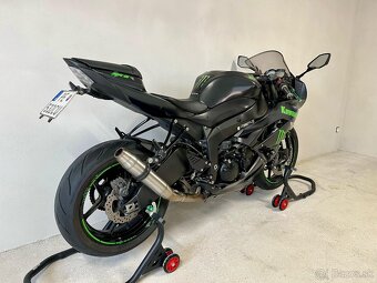 Kawasaki Ninja ZX6r - 9