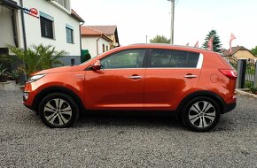 KIA SPORTAGE 2.0 16V benzin 4WD - 96tis km - LED, XENON,STK - 9