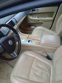 Jaguar XF 4.2 2009 - 9