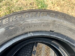 Predám 4ks zimné pneu 205/60 R16 - 9