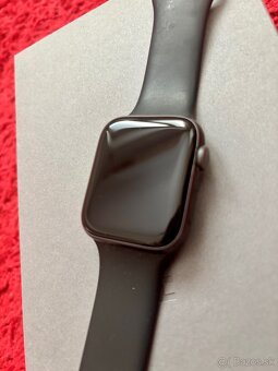 Apple Watch 5 44mm - 9