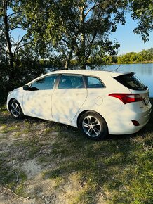 Predám Hyundai i30 1.6crdi SW r.v 2016 - 9