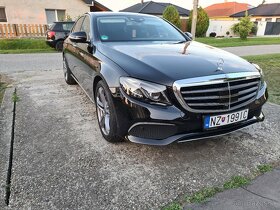 Mercedes E350 - 9