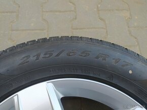 Orig. sada VW, Škoda, Seat 5x112 R17 + pneu 215/65 R17 - 9