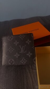 Louis Vuitton - 9