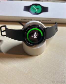 Samsung Galaxy Watch4 - 9