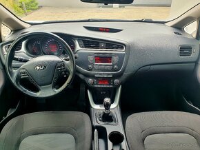 Kia ceed  1.6crdi - 9