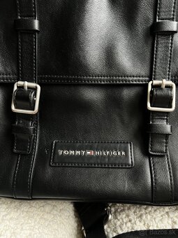 Tommy Hilfiger taška na počítač, messenger - 9