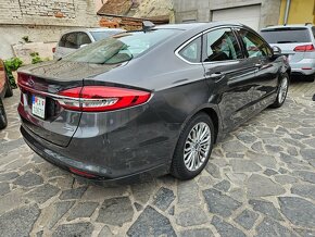 Ford Mondeo 2.0 Hybrid-Benzín/Elektro - 9