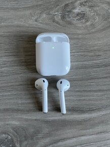 Apple Airpods 2 - 9