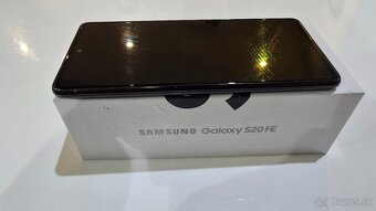 Samsung Galaxy S20 FE 6/128GB , BLUE - 9